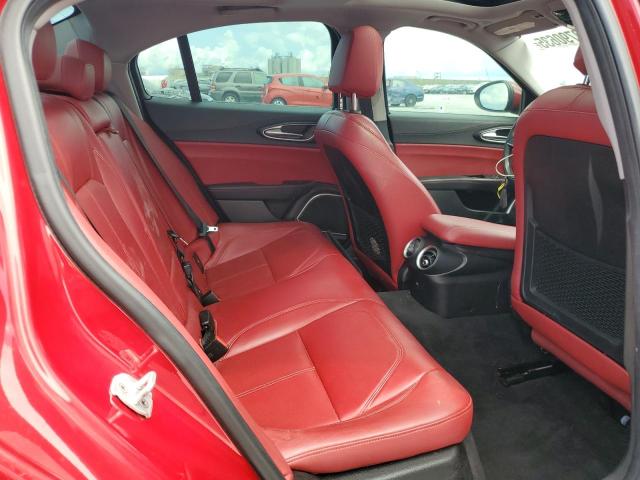 2018 ALFA ROMEO GIULIA Q4 ZARFAEDN2J7575287