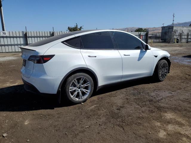 2024 TESLA MODEL Y 7SAYGDEE5RF090807