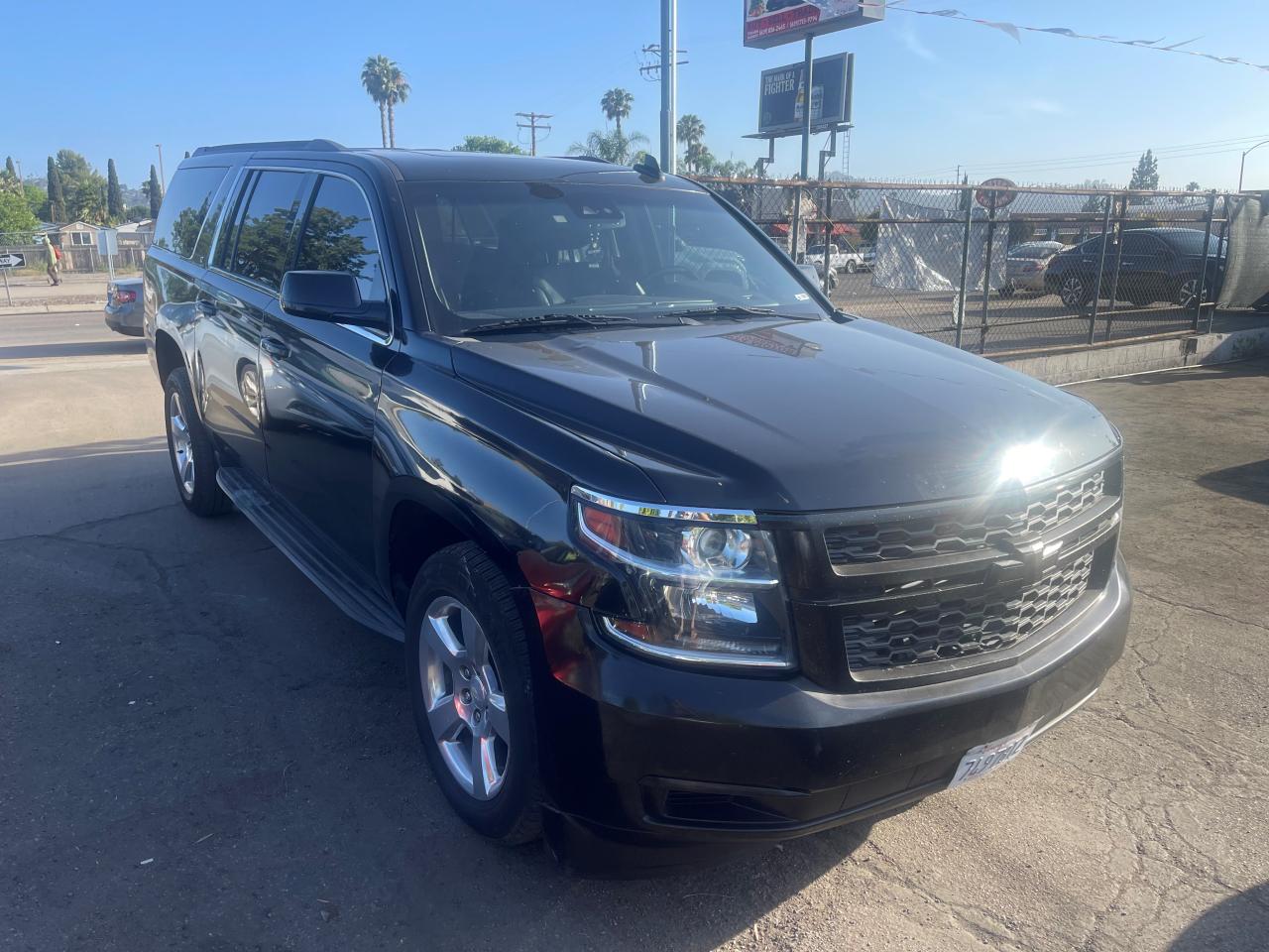 CHEVROLET SUBURBAN 2019