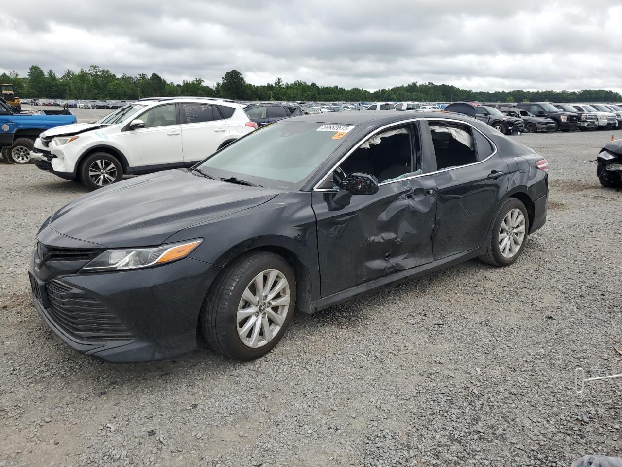 TOYOTA CAMRY LE