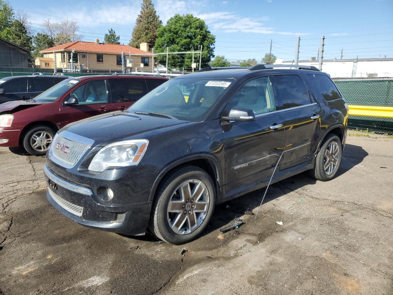 GMC ACADIA DENALI