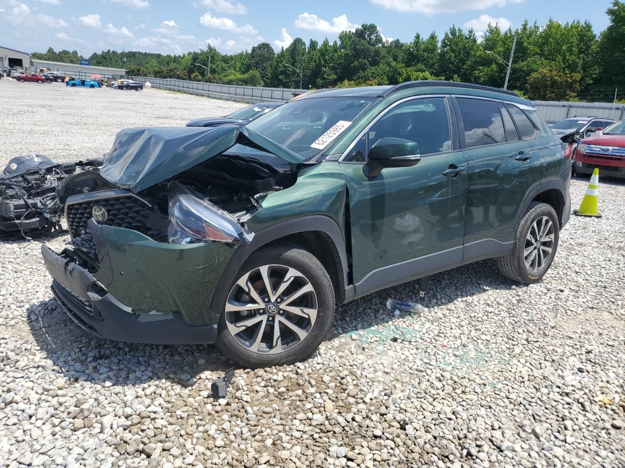 TOYOTA COROLLA CROSS XLE