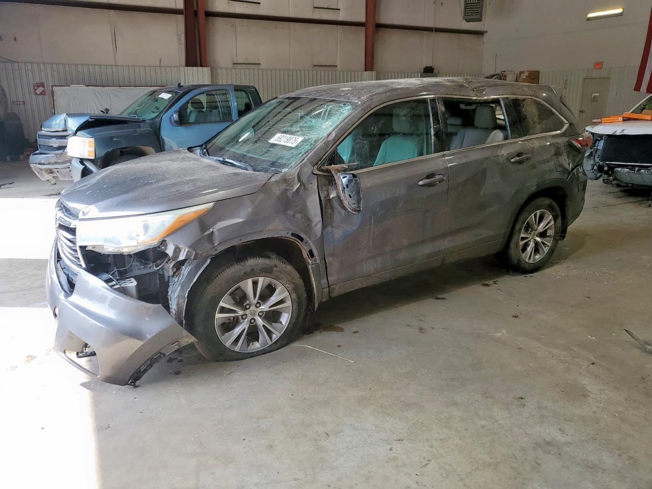TOYOTA HIGHLANDER LE