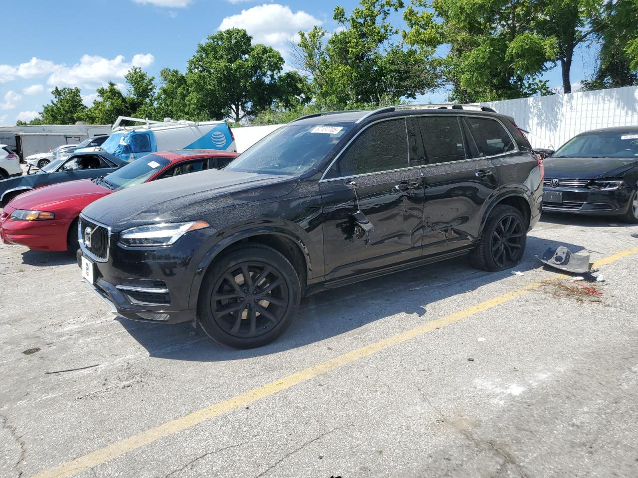 VOLVO XC90 T6