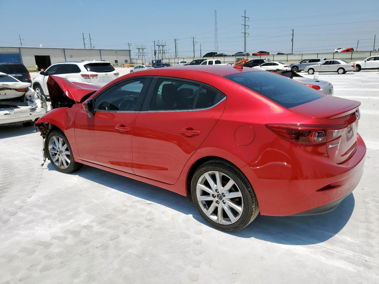 MAZDA 3 GRAND TOURING