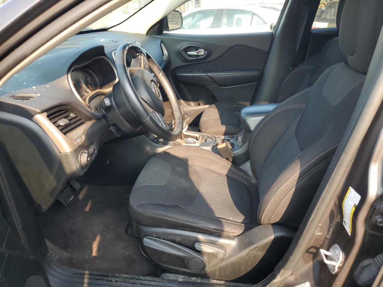 Jeep Cherokee l 2016