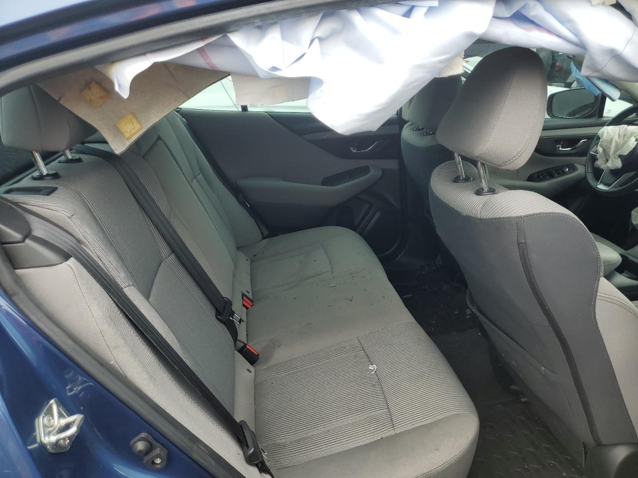 SUBARU LEGACY PREMIUM