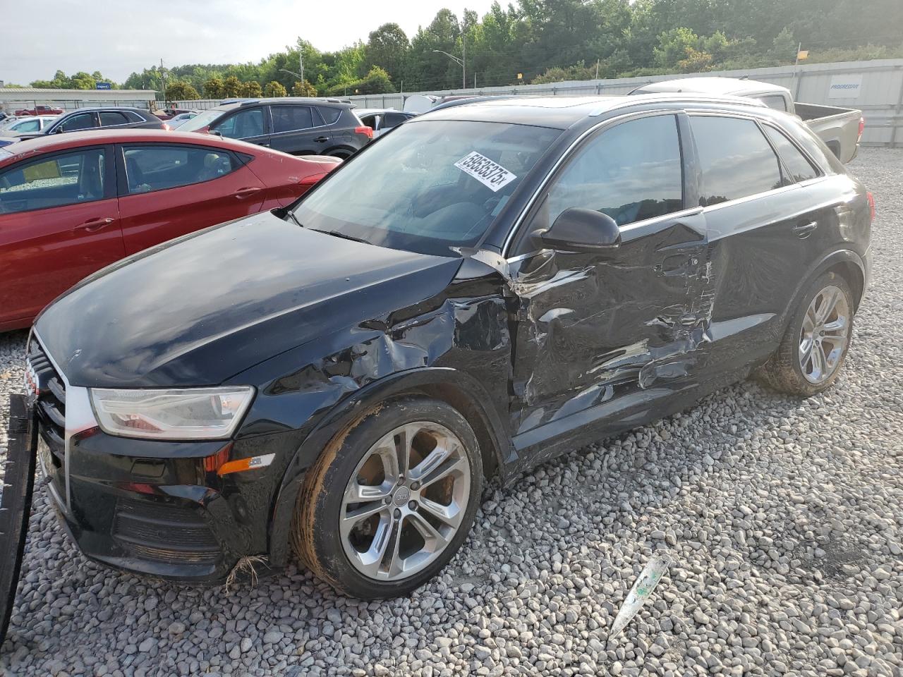 AUDI Q3 PREMIUM PLUS