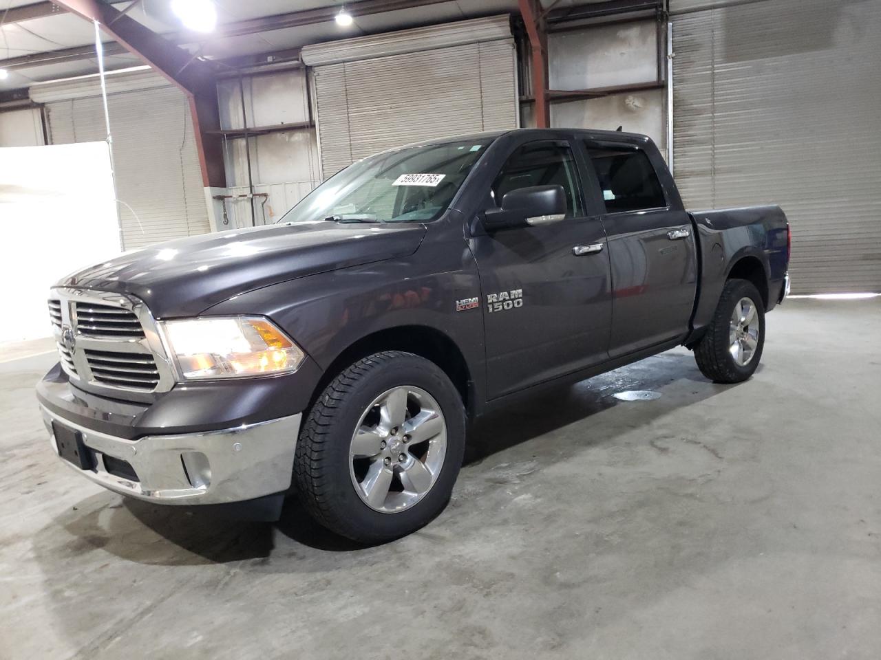 RAM 1500 SLT
