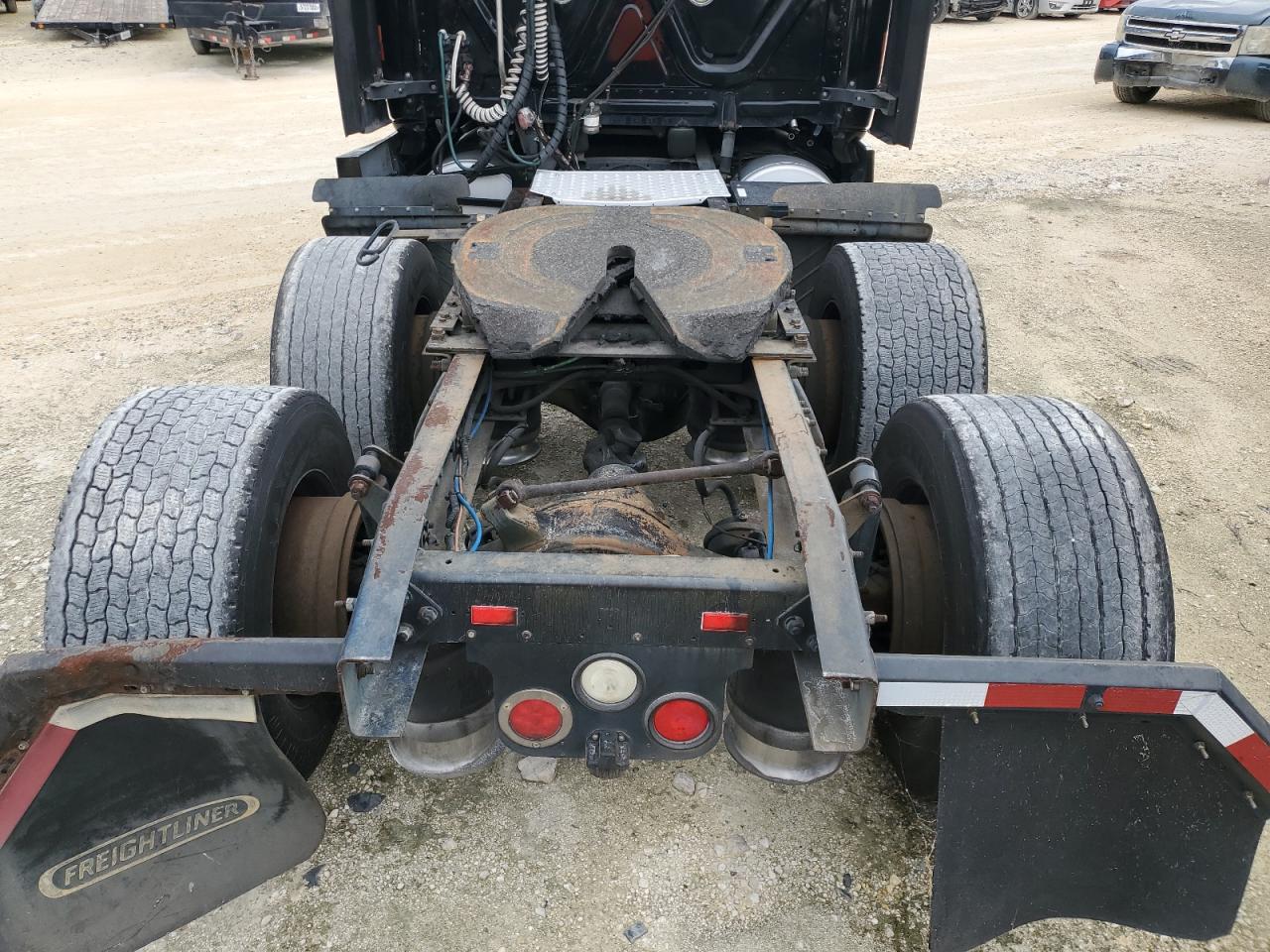 Lot #3191398884 2015 FREIGHTLINER CASCADIA 1