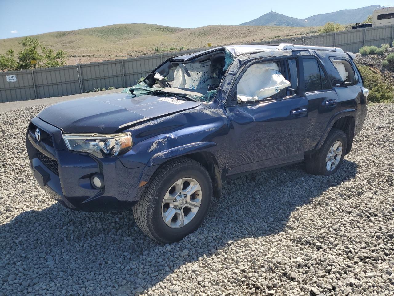 TOYOTA 4RUNNER SR5