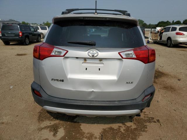 2015 TOYOTA RAV4 XLE JTMWFREV0FJ038252