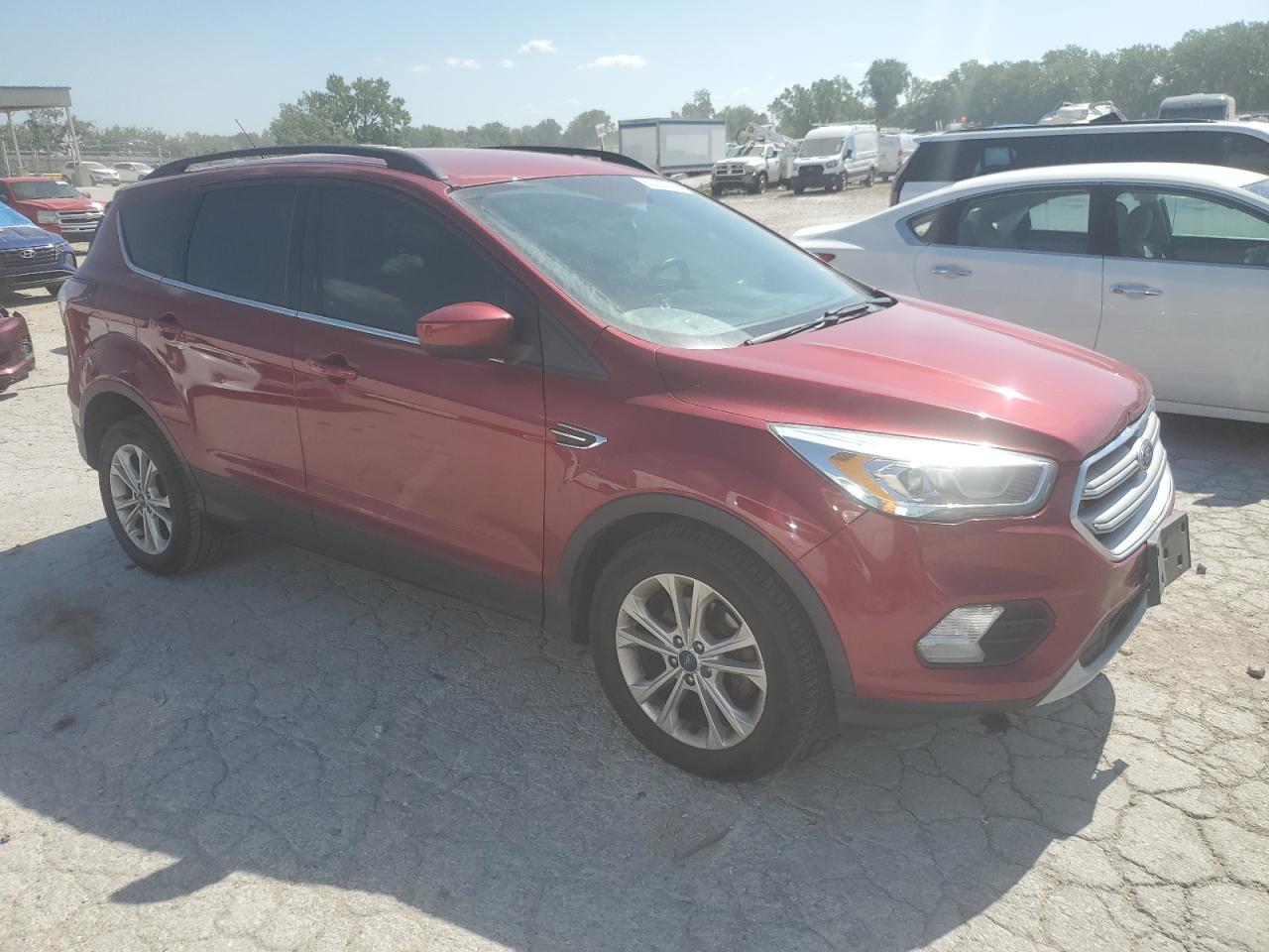 FORD ESCAPE SE