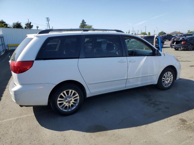 TOYOTA SIENNA LE 2008 white  gas 5TDBK23C28S014253 photo #4