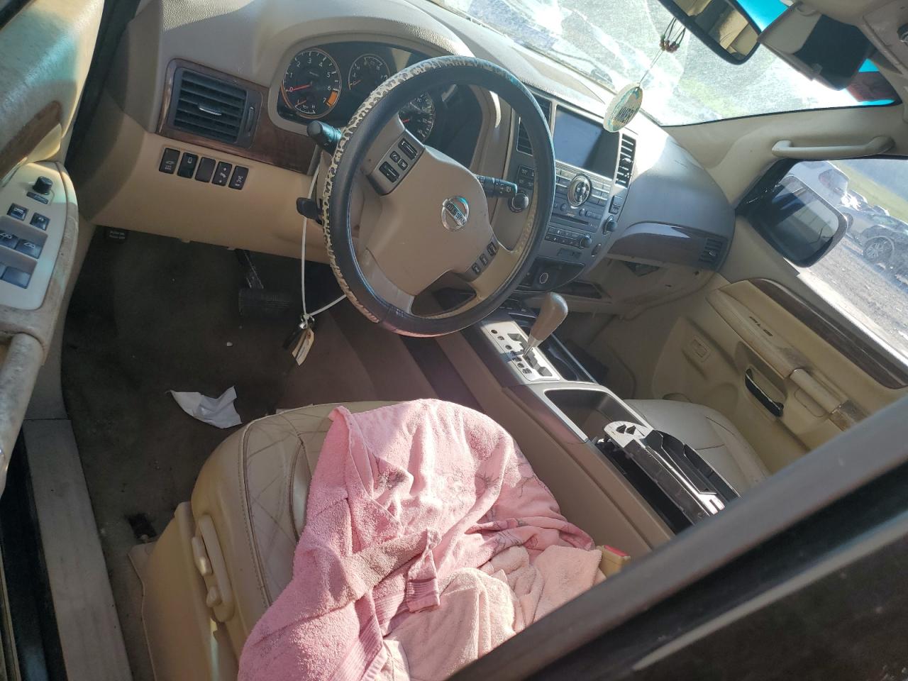 NISSAN ARMADA PLATINUM