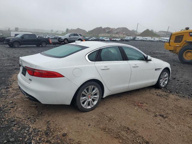2017 JAGUAR XF PREMIUM SAJBJ4BVXHCY42166