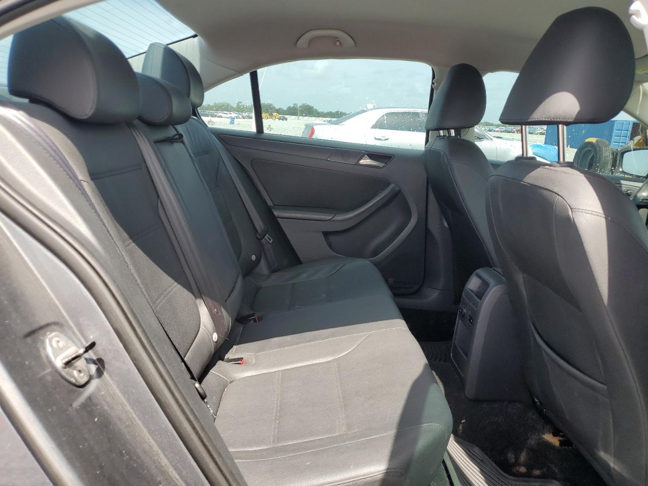 Volkswagen Jetta se 2011