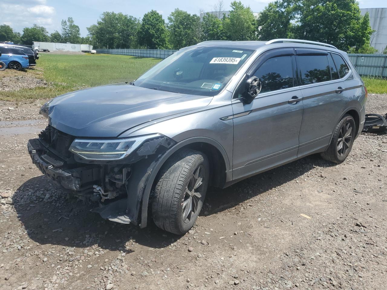 VOLKSWAGEN TIGUAN SE