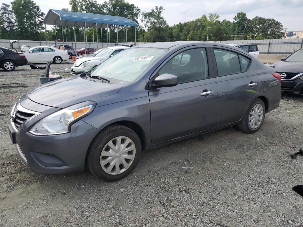 NISSAN VERSA S