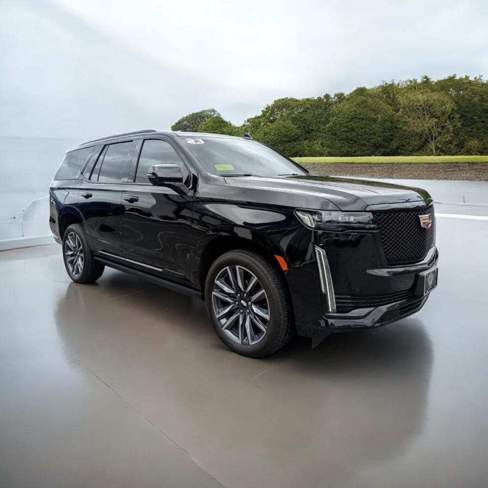 CADILLAC ESCALADE SPORT