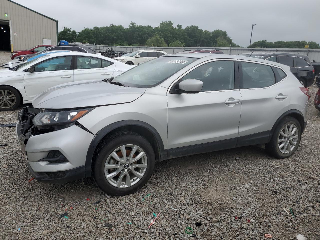 NISSAN ROGUE SPORT S