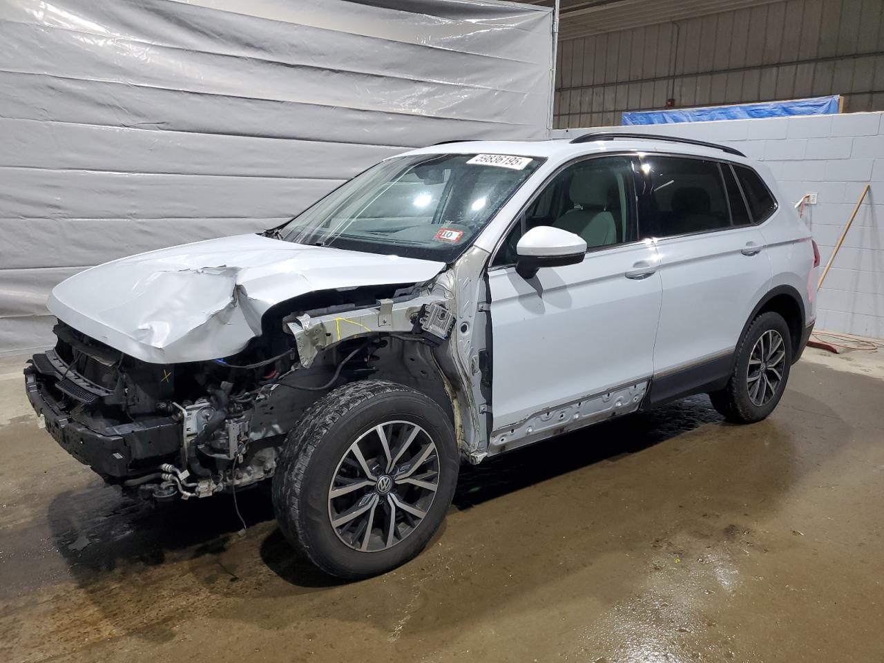 VOLKSWAGEN TIGUAN SE