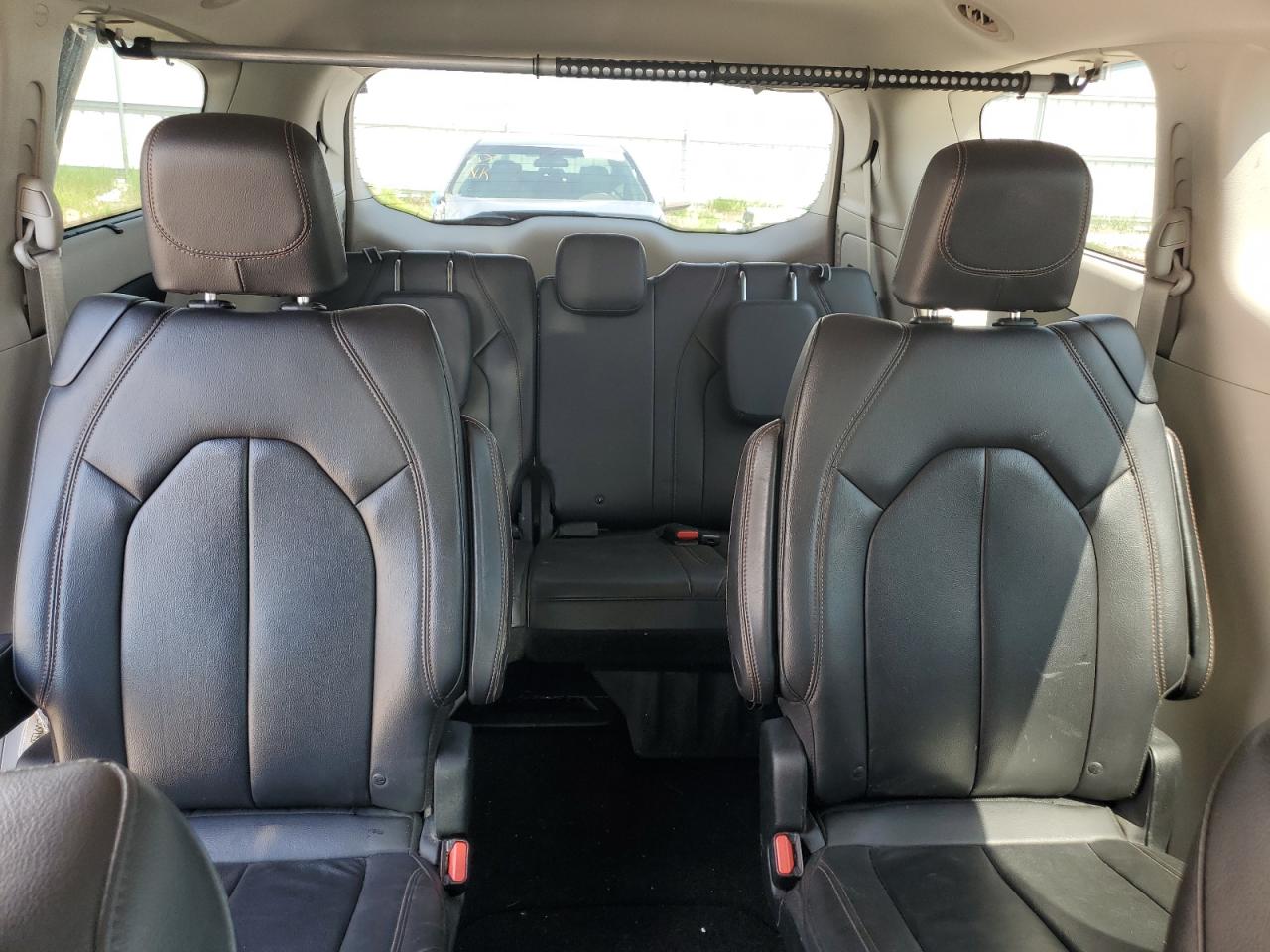 CHRYSLER PACIFICA TOURING L