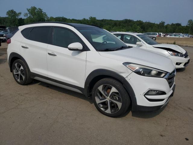 Vin: km8j3ca26ju627093, lot: 61063265, hyundai tucson value 20184