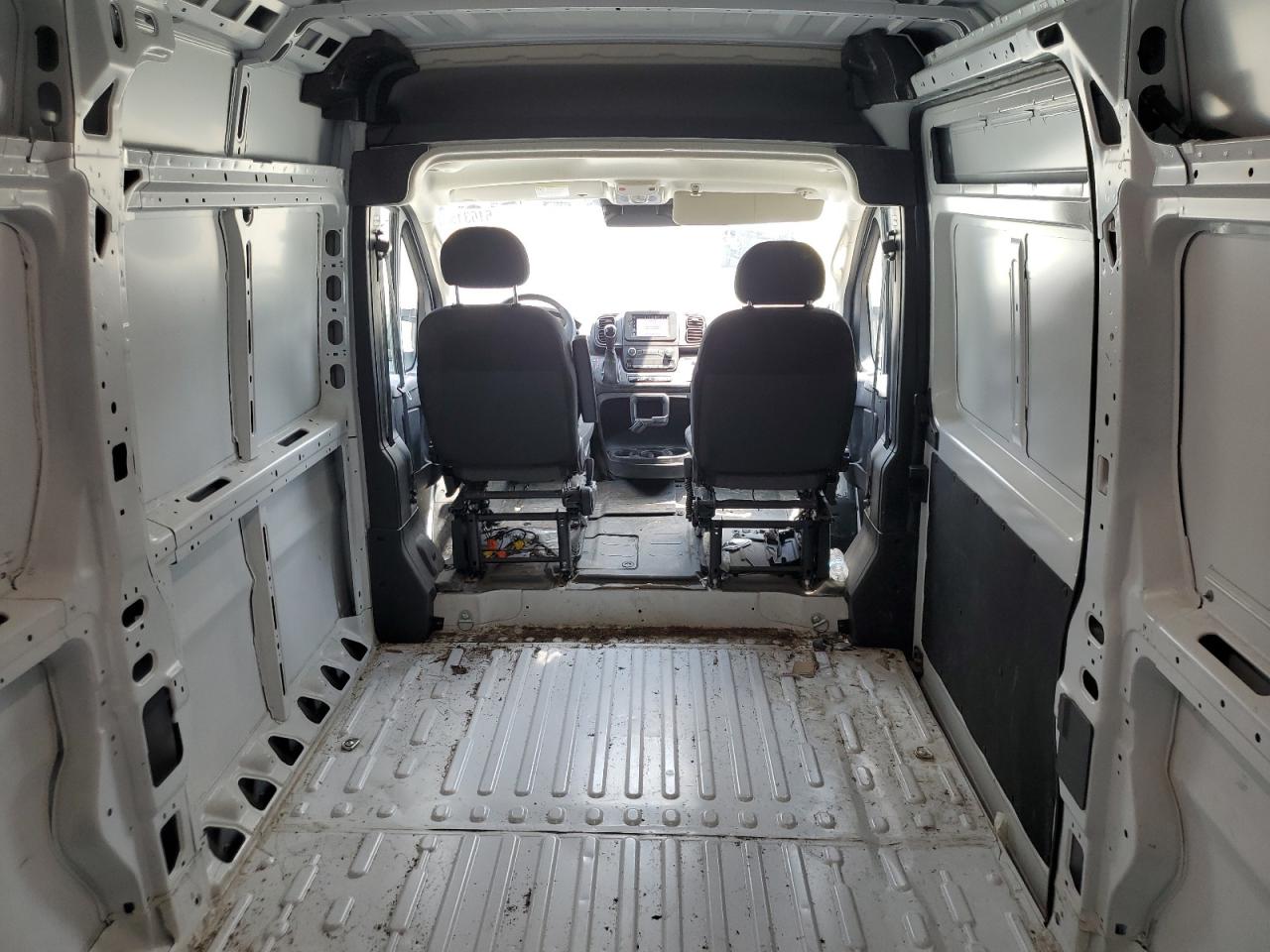 RAM PROMASTER 2500 HIGH