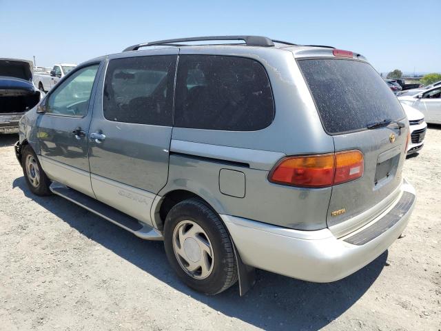 TOYOTA SIENNA LE 1998 silver  gas 4T3ZF13C4WU064791 photo #3