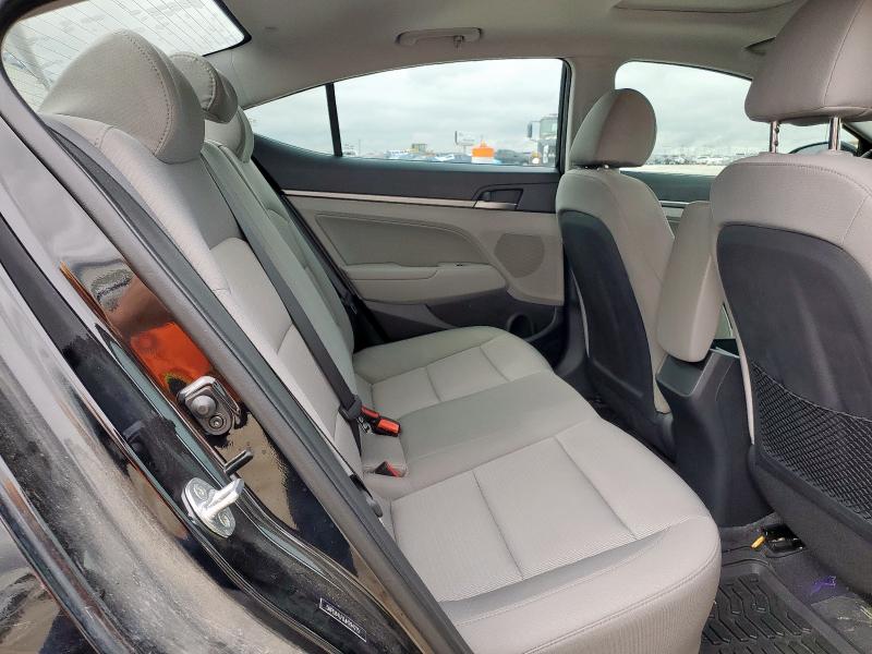 5NPD84LF0JH294215 2018 HYUNDAI ELANTRA