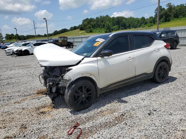 NISSAN KICKS SR