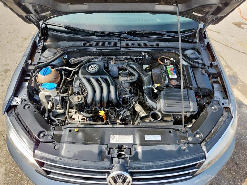 2015 VOLKSWAGEN JETTA BASE 3VW2K7AJ8FM242136