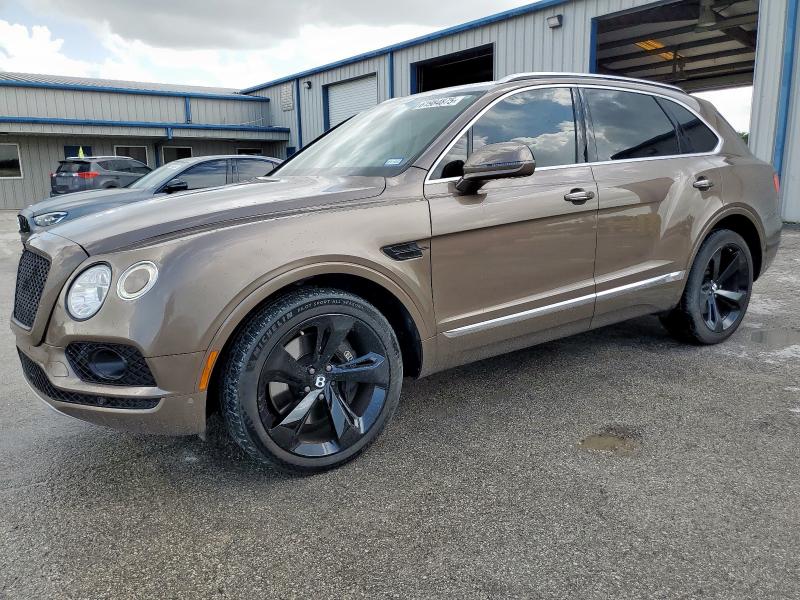 Vin: sjaac2zv0hc015826, lot: 61984875, bentley all models 2017 img_1