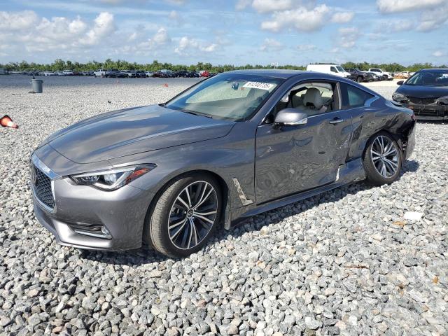 INFINITI Q60 LUXE