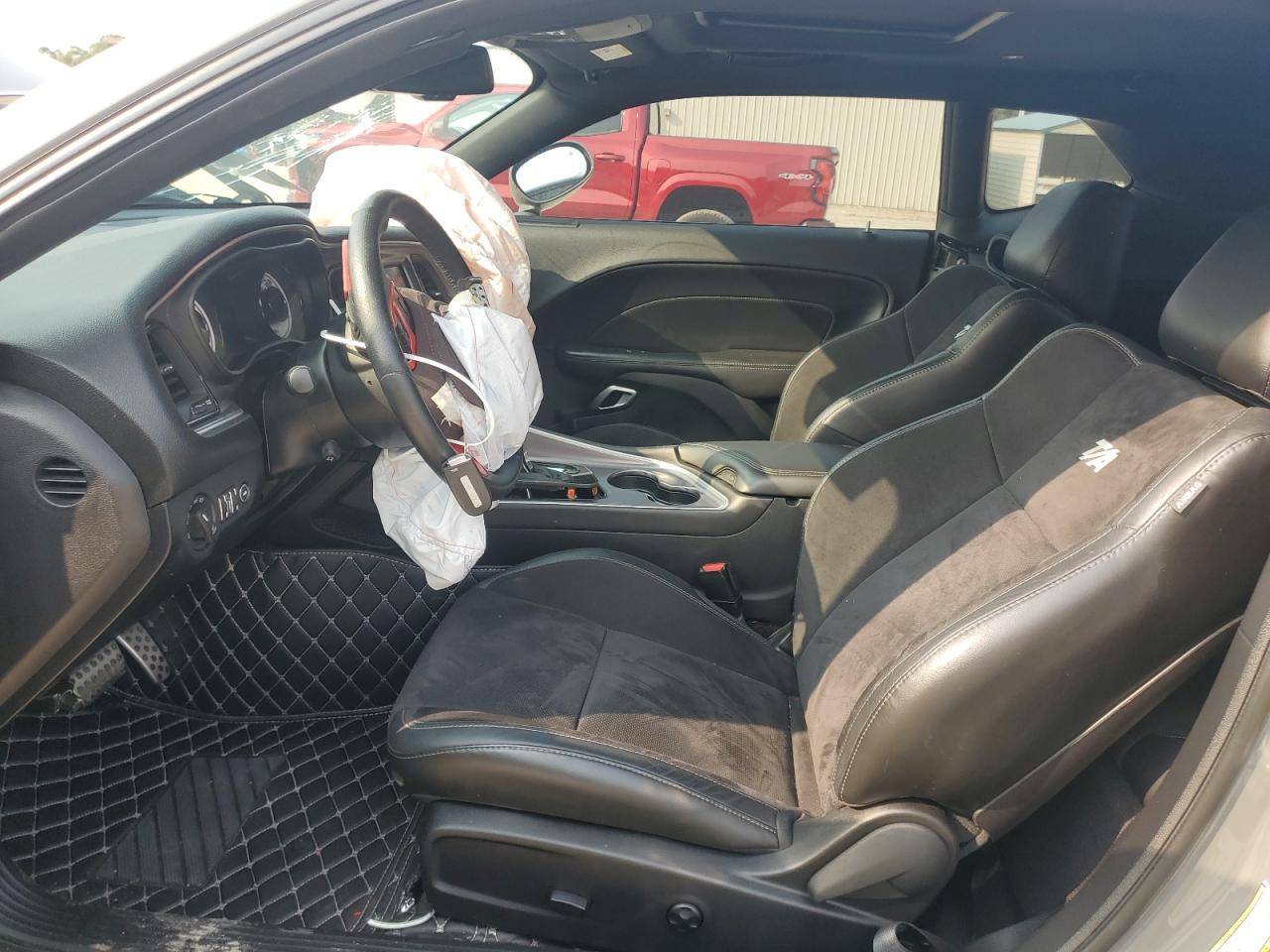 DODGE CHALLENGER R/T SCAT PACK