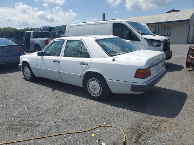 Vin: wdbed30e7pb915559, lot: 62641255, mercedes-benz 300-class e 4matic 19932
