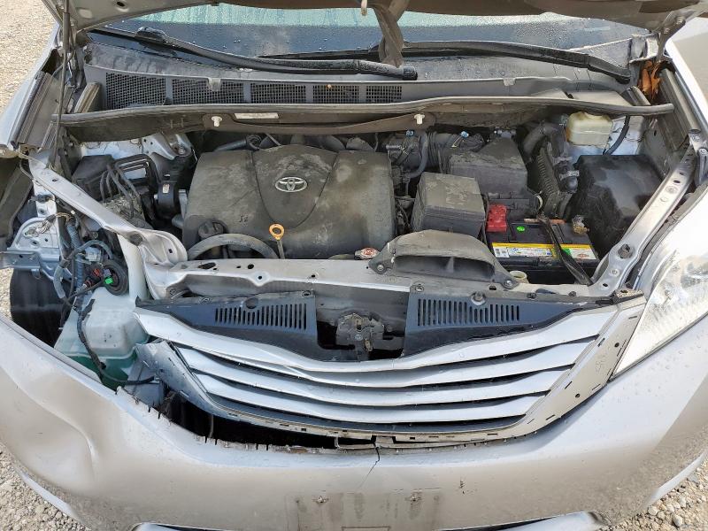 2017 TOYOTA SIENNA LE 5TDKZ3DC5HS861042