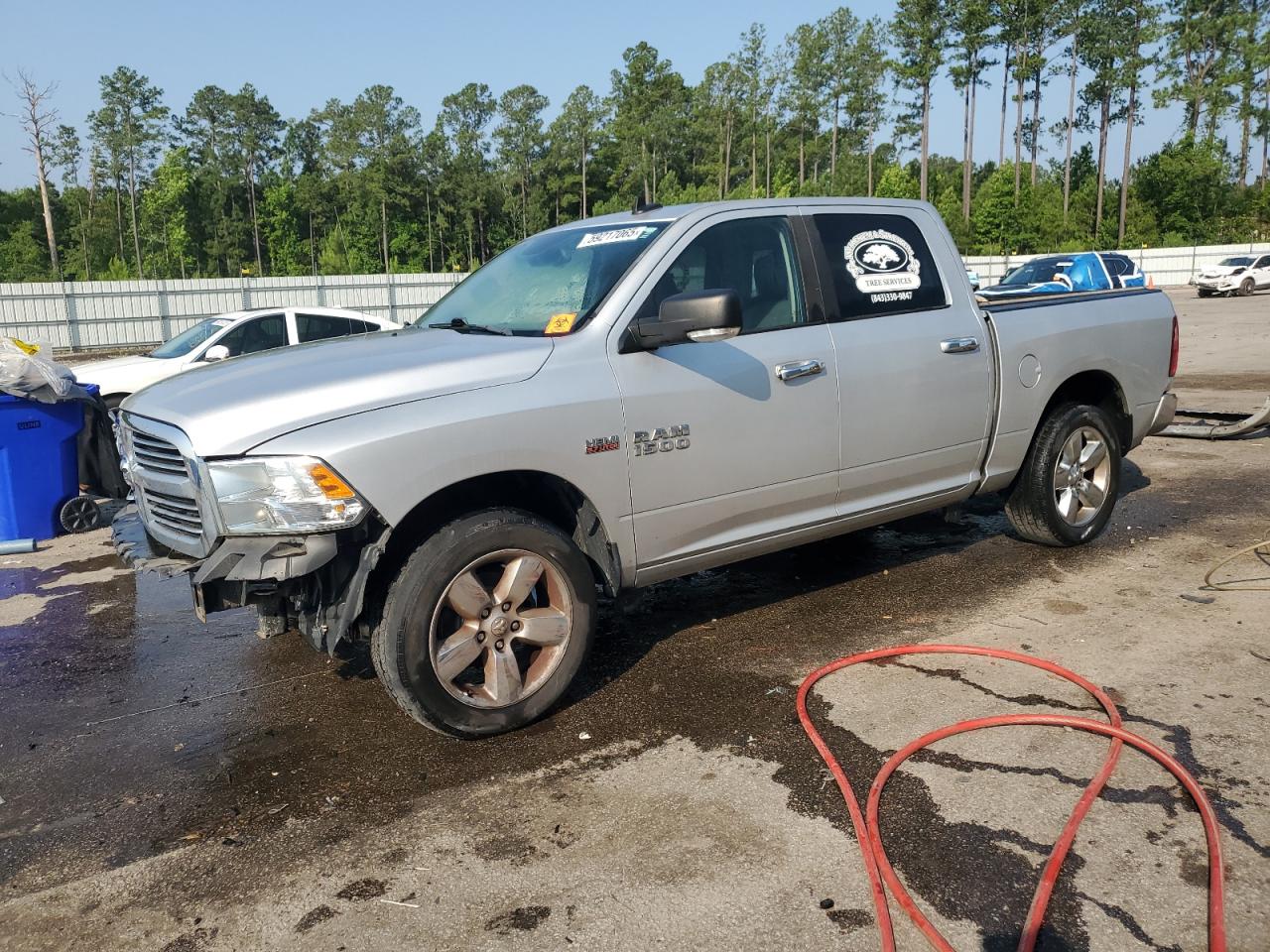 RAM 1500 SLT