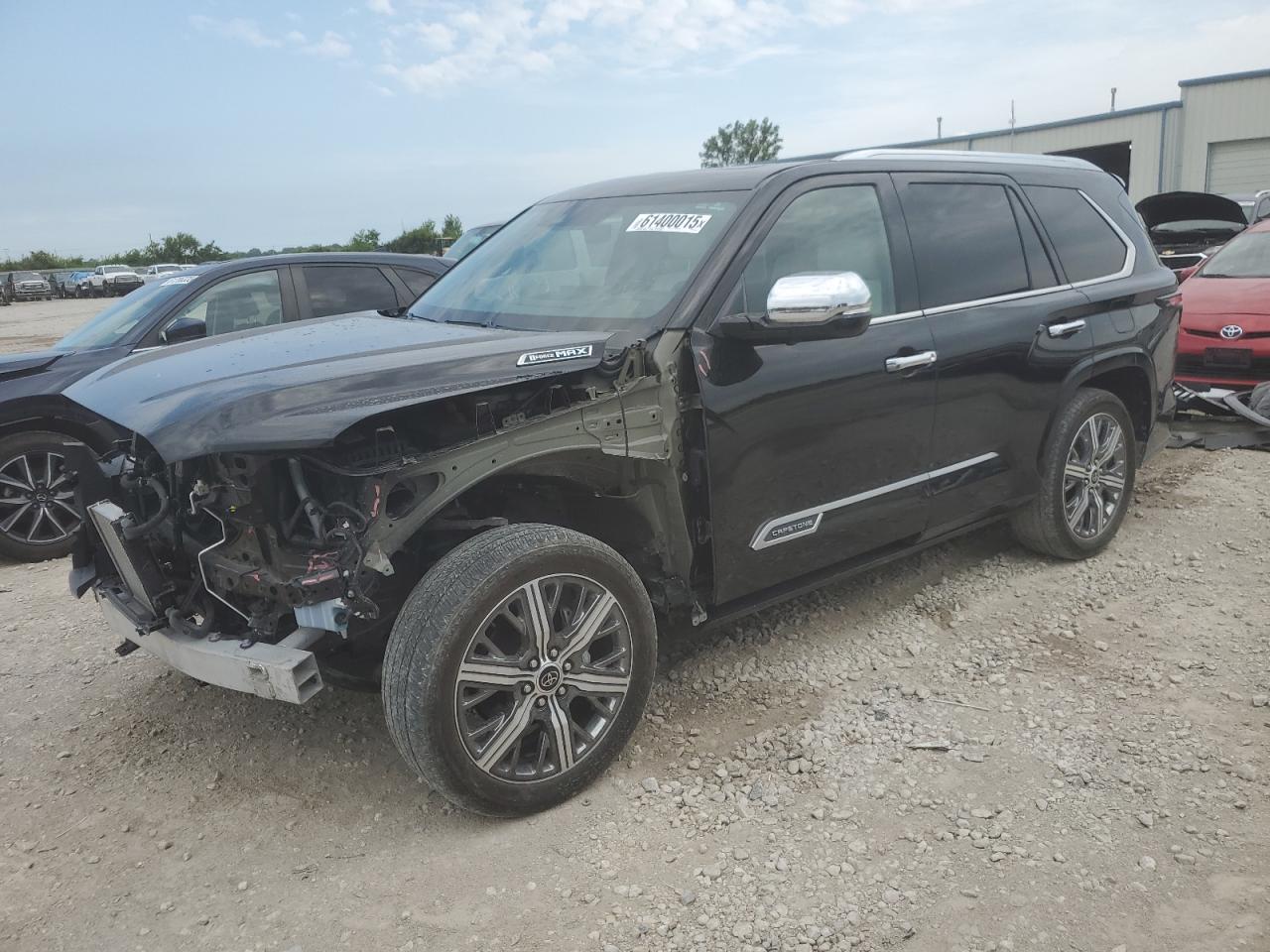 TOYOTA SEQUOIA SR5
