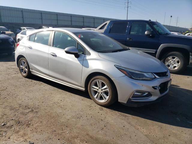 Vin: 3g1be6sm8hs508162, lot: 59953645, chevrolet cruze lt 20174
