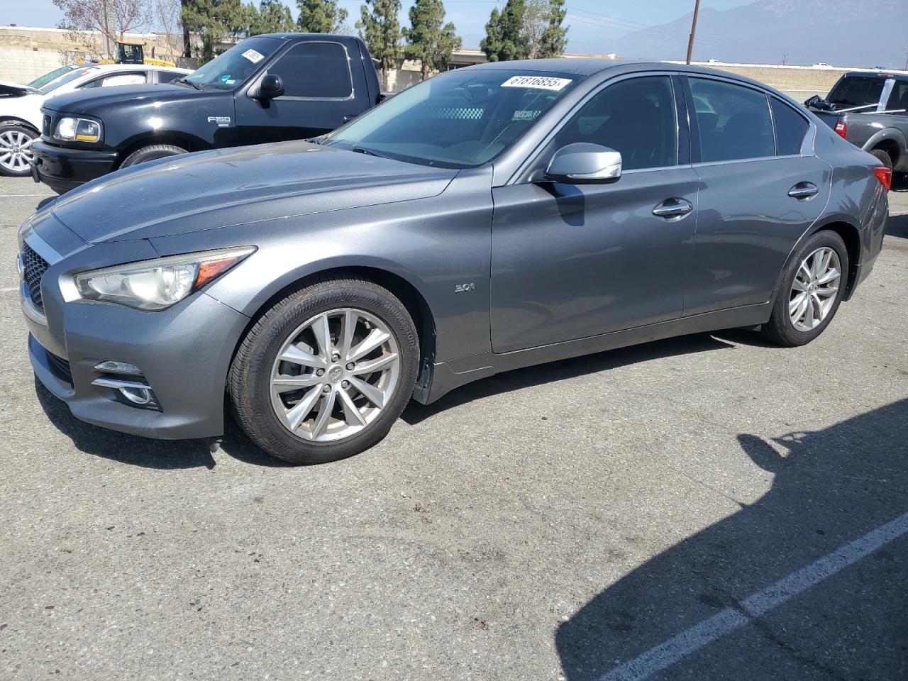 INFINITI Q50 PREMIUM