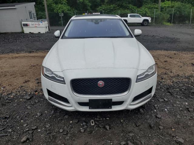 2017 JAGUAR XF PREMIUM SAJBJ4BVXHCY42166
