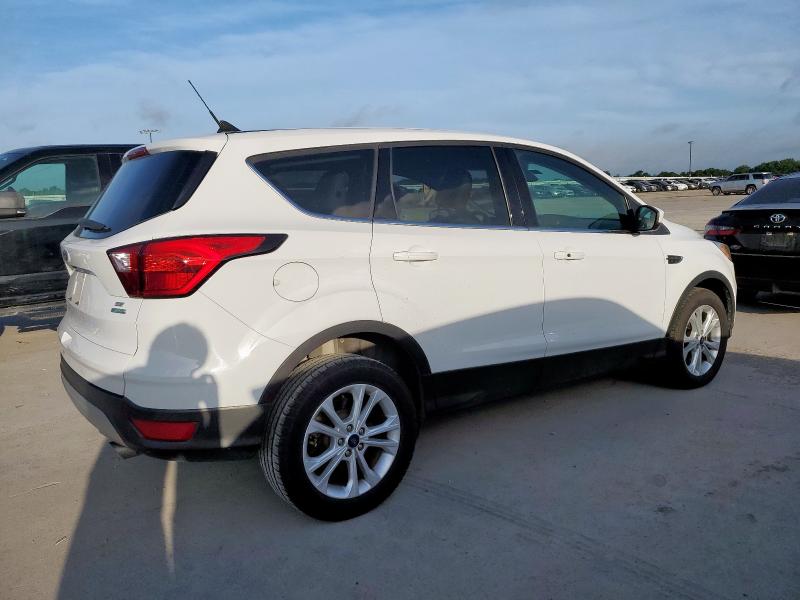 Vin: 1fmcu0gd1kub20018, lot: 61829395, ford escape se 20193