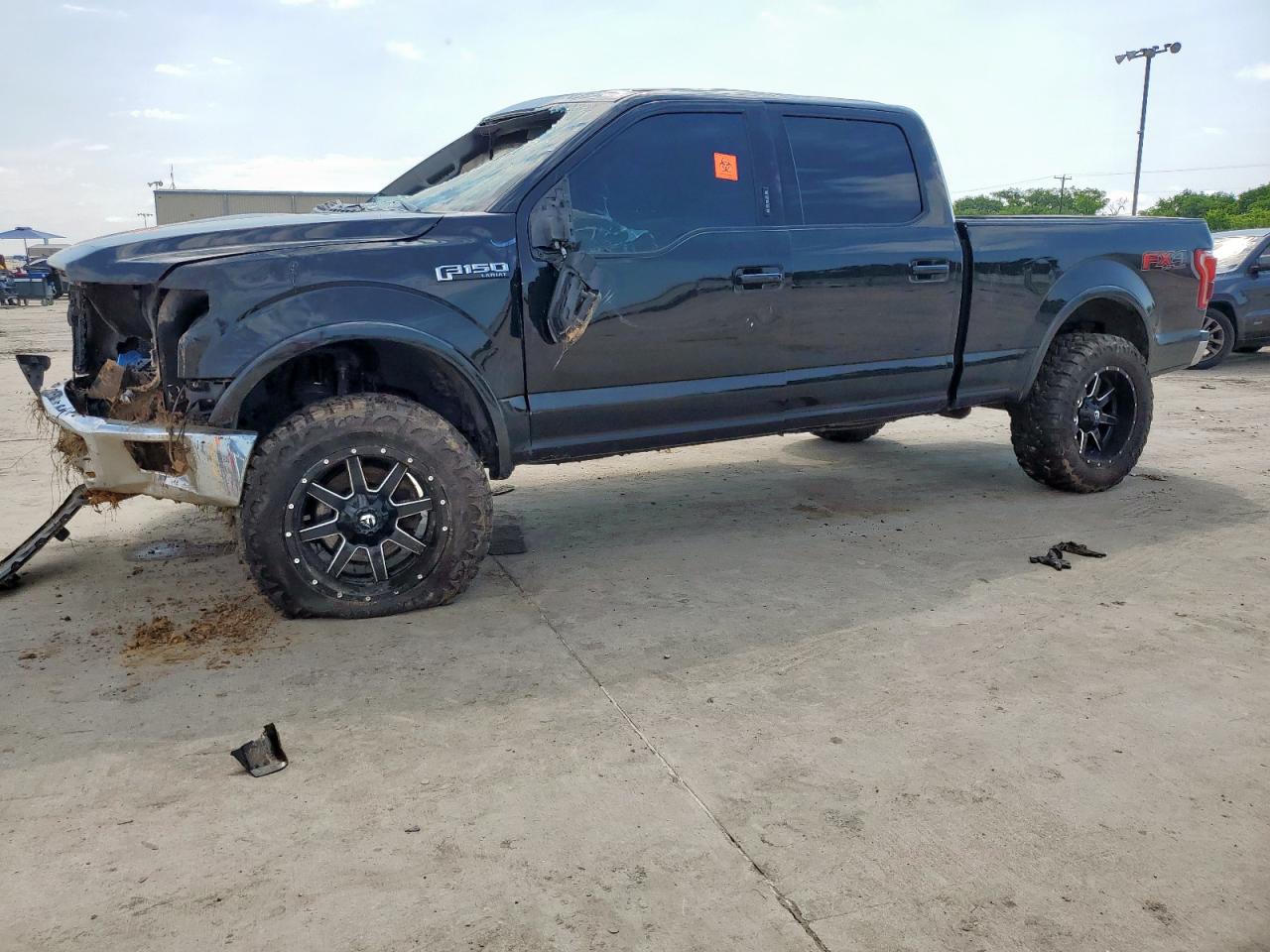 FORD F-150 SUPERCREW