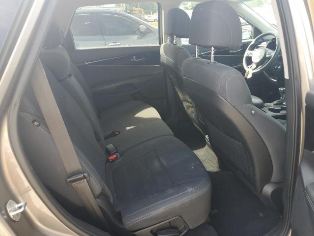 2017 KIA SORENTO LX - 5XYPGDA34HG295507