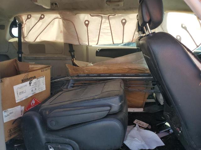2015 CHRYSLER TOWN & COU - 2C4RC1BG4FR545292