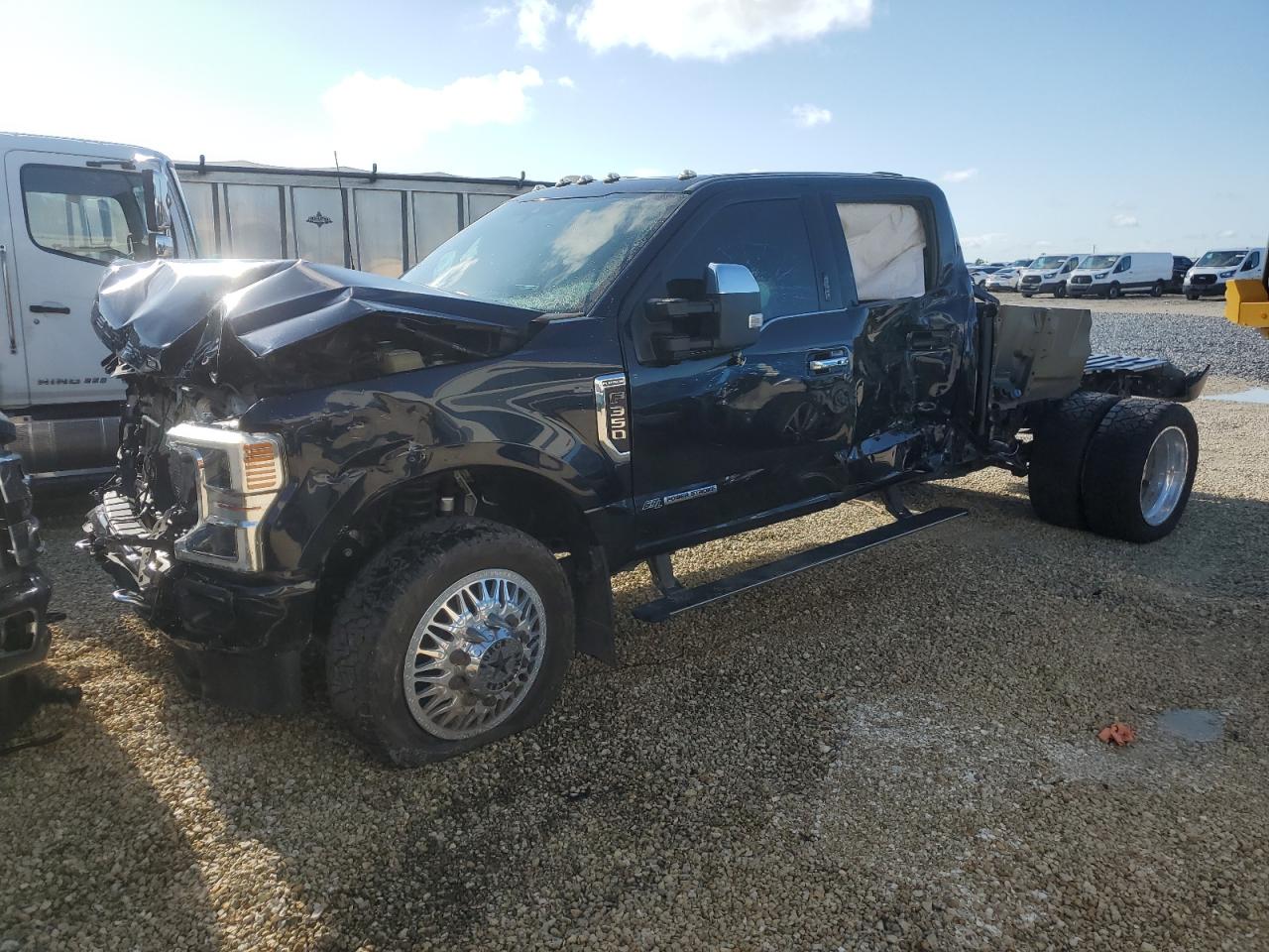 FORD F-350 SUPER DUTY