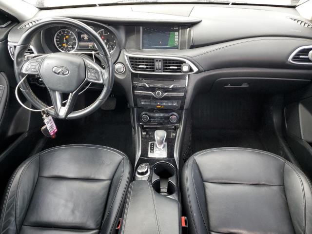 2017 INFINITI QX30 SJKCH5CR3HA028570
