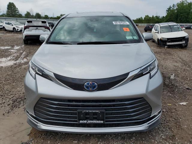 2024 TOYOTA SIEANNA - 5TDZSKFC6RS119583